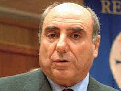 Il presidente della Calabria Agazio Loiero